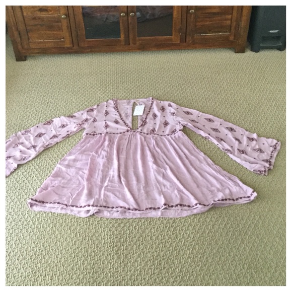 Free People Diamond Embroidered Tunic Top.  NWT. - Picture 6 of 7